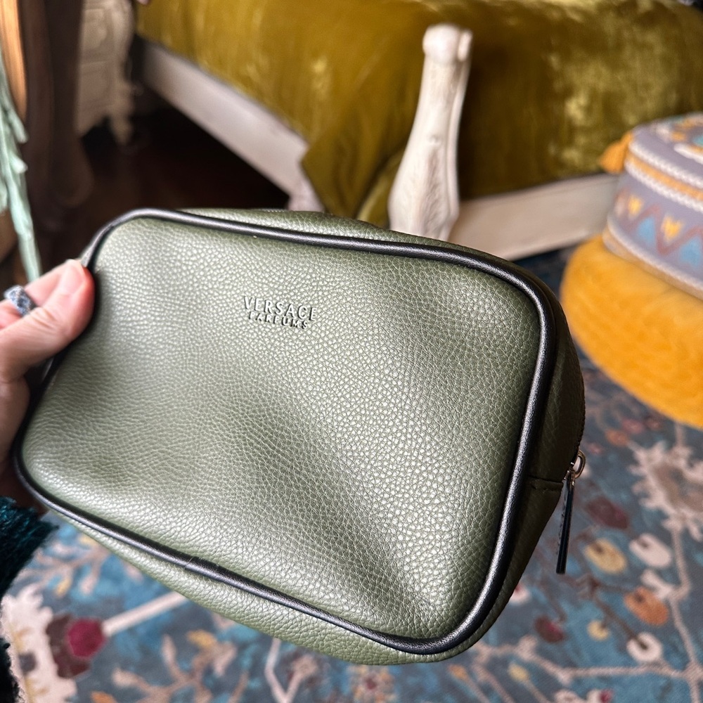 Makeup Bag - image 8